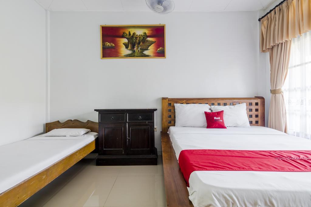Reddoorz @ Poppies Lane 1 Hotel Kuta  Ngoại thất bức ảnh