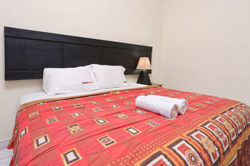 Reddoorz @ Poppies Lane 1 Hotel Kuta  Ngoại thất bức ảnh